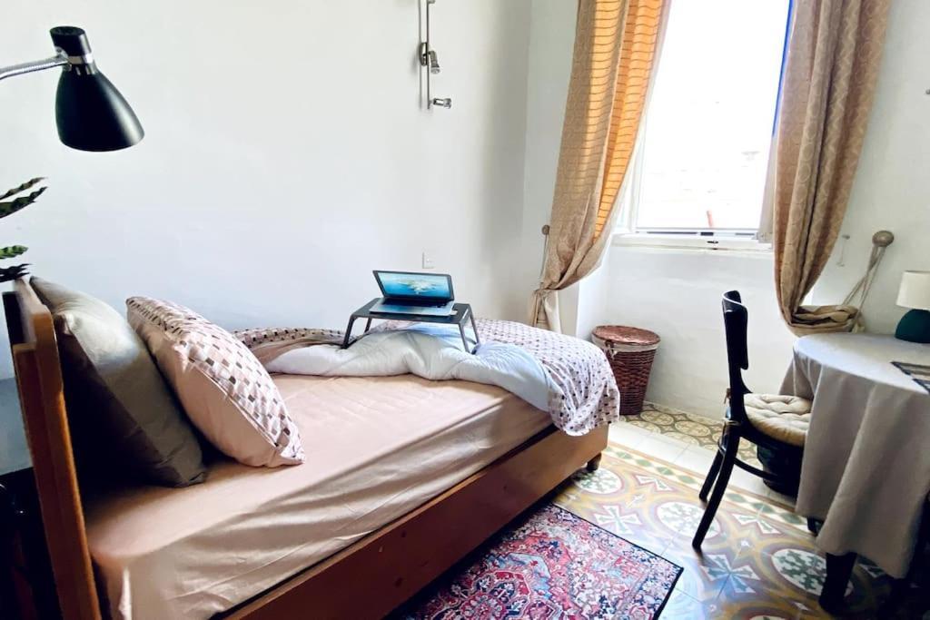 Free Breakfast, Pool, Spacious Aircon Hideaway Apartamento Mosta Exterior foto