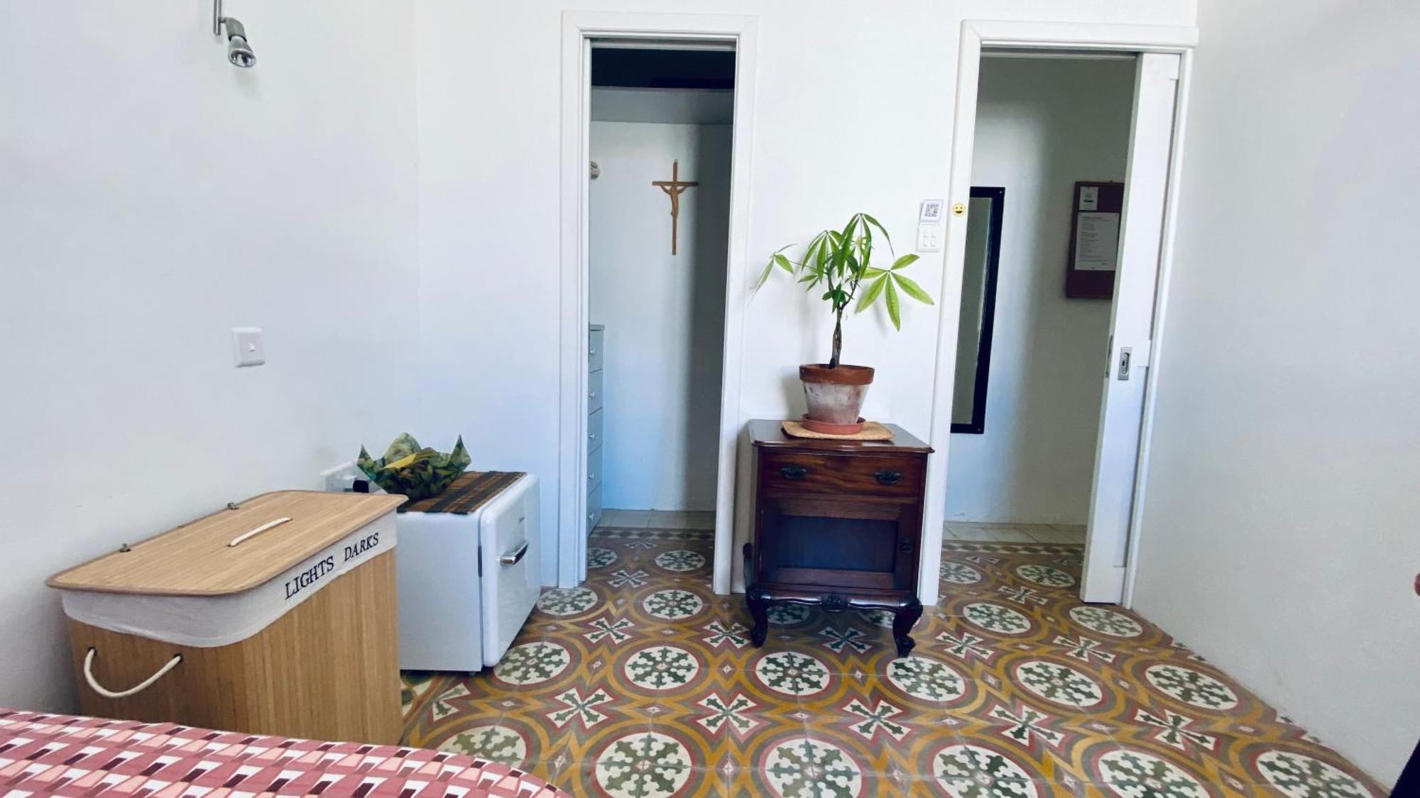 Free Breakfast, Pool, Spacious Aircon Hideaway Apartamento Mosta Exterior foto